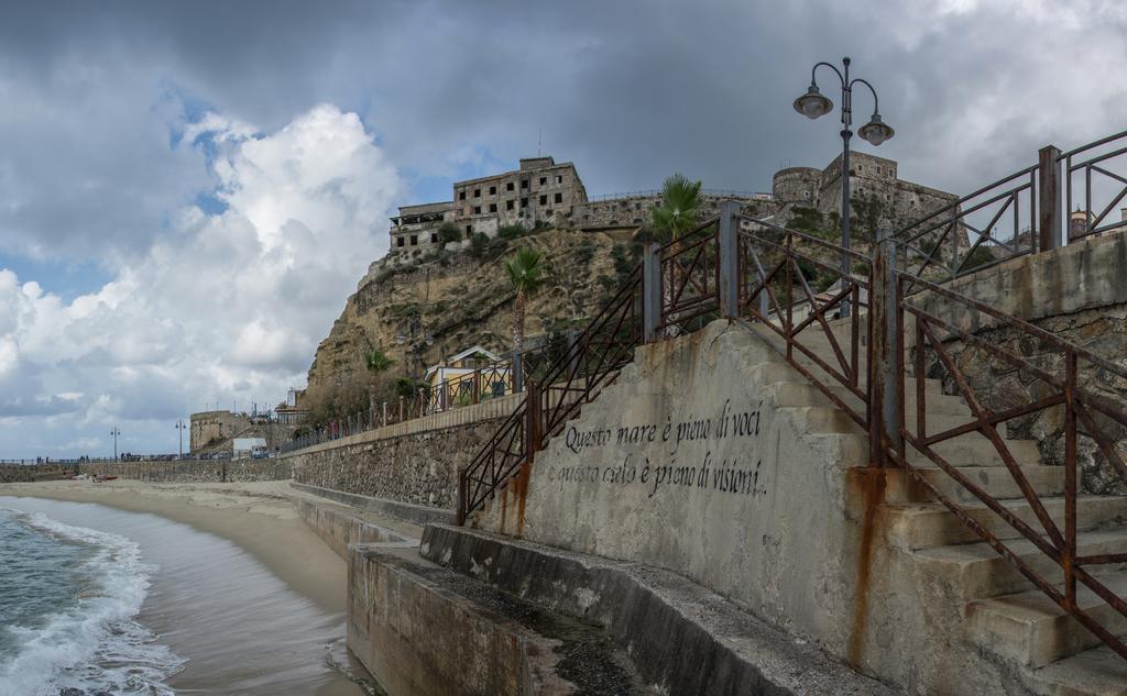 Murat Guesthouse Pizzo  Dış mekan fotoğraf